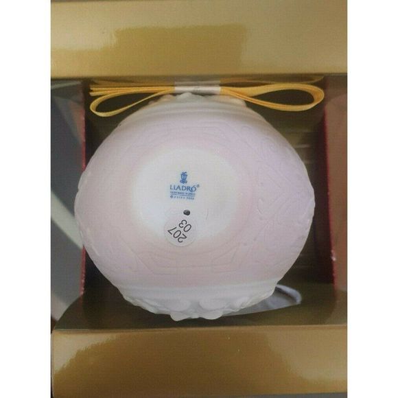 Retired Lladro Christmas Ornament Balls Spanish Porcelain Figurine 2003 #20703 - Picture 6 of 7